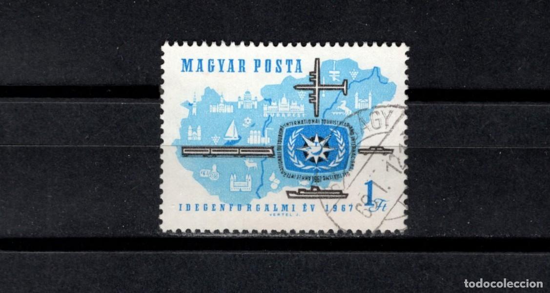 Sellos: Usado. A&ntilde;o Internacional del Turismo, 1967. Sello de 1 florin. 1967 mayo. Yvert 1888.