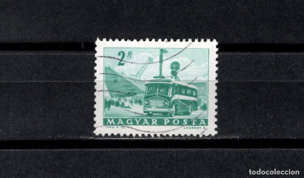 Sellos: Sello usado. Medios Transporte. Transmisor radio m&oacute;vil. 1963 julio. Sello de 2 florines. Yvert 1568.