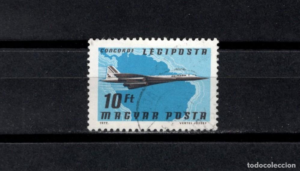 Sellos: Usado. Avi&oacute;n Concorde. Am&eacute;rica del Sur. Sello 10 florines. Octubre 1977. Yvert A398.