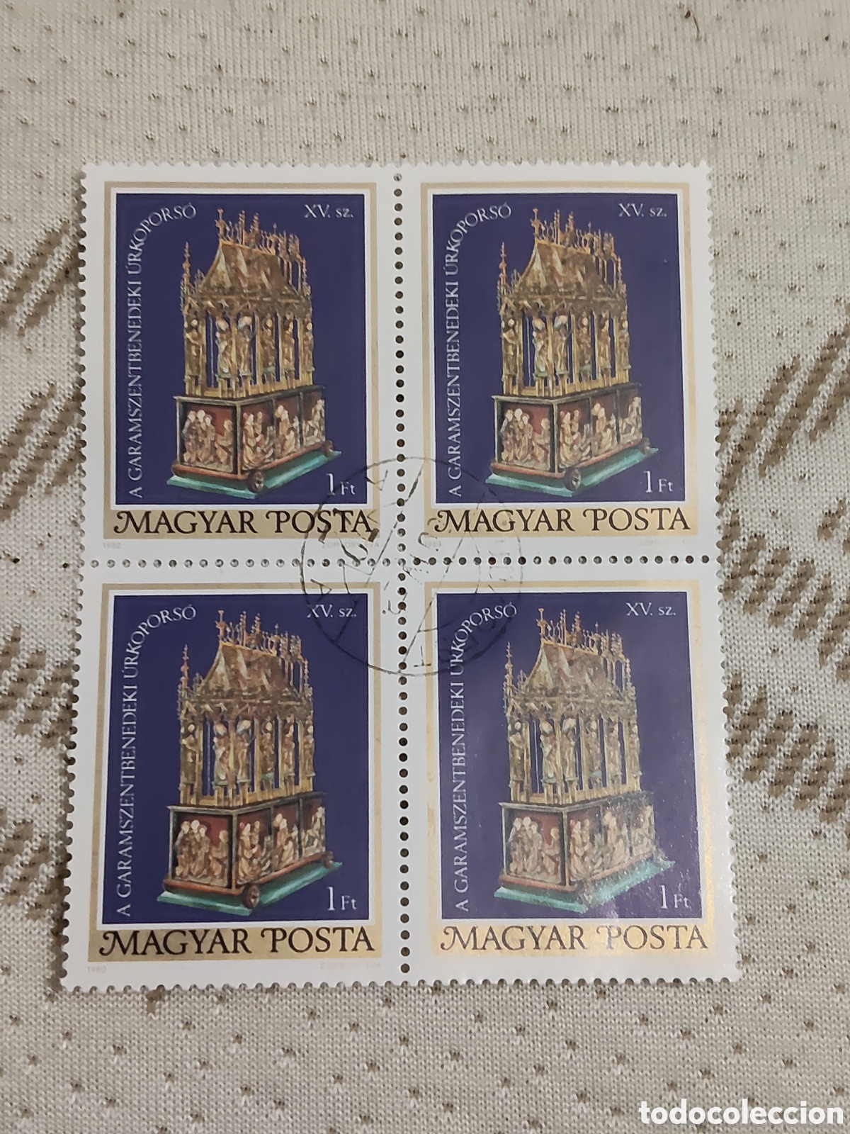 Sellos: Bloque de 4 sellos de Hungr&iacute;a Relicario de Pascua de Garamszentbenede del siglo XV 1980