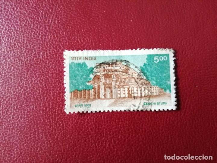 Sellos: INDIA - VALOR FACIAL 5,00 - A&Ntilde;O 1994 - EDIFICIOS - SANCHI STUPA - Foto 1