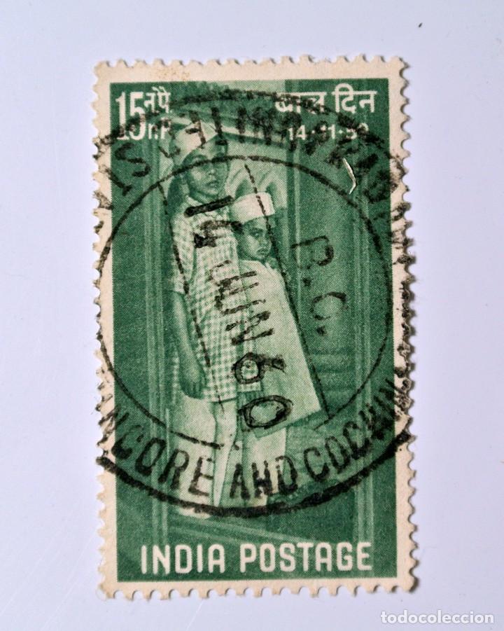 SELLO POSTAL INDIA 1959, 15 NP, NIÑOS, INFANCIA, DIA DEL NIÑO 1959, USADO (Sellos - Extranjero - Asia - India)
