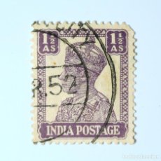 Sellos: SELLO POSTAL INDIA 1943, 1 1/2 ANNA, REY GEORGE VI VISTIENDO LA CORONA IMPERIAL DE LA INDIA, USADO. Lote 293902528