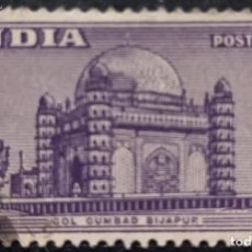 Timbres: INDIA 1949 EMBLEMAS NACIONALES. USADO.. Lote 360010425