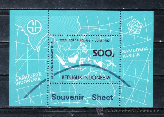 Sellos: indonesia hb  51 sin charnela, mapa, eclipse solar total, - Foto 1
