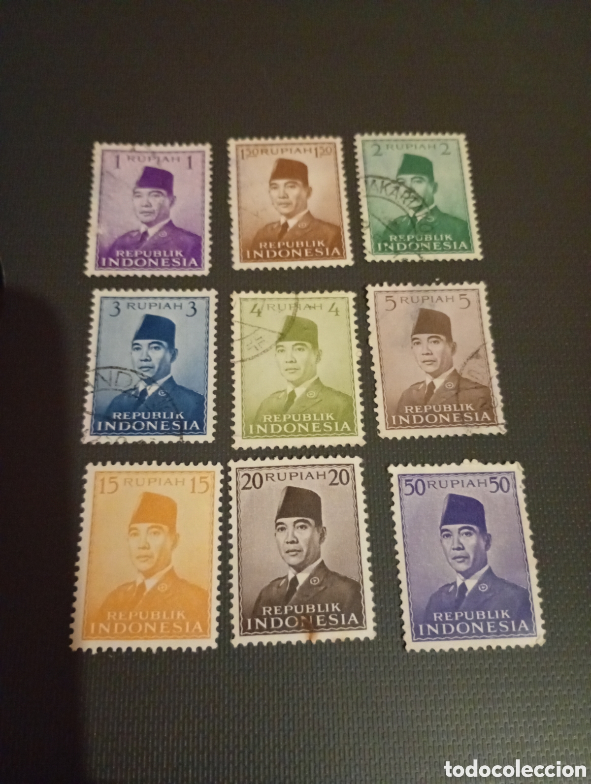 Sellos: Indonesia Sukarno ........