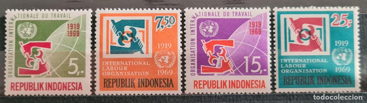 Selos: Serie completa de sellos nuevos de Indonesia 1969: Cincuentenario de la OIT