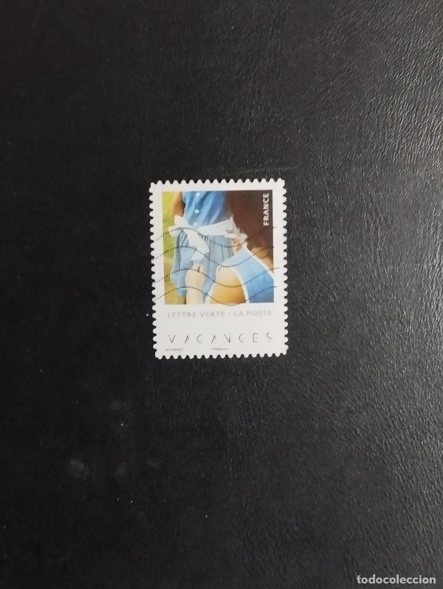 Sellos: 22.04/ Francia. Autoadhesivo. Sello en usado. Vacaciones