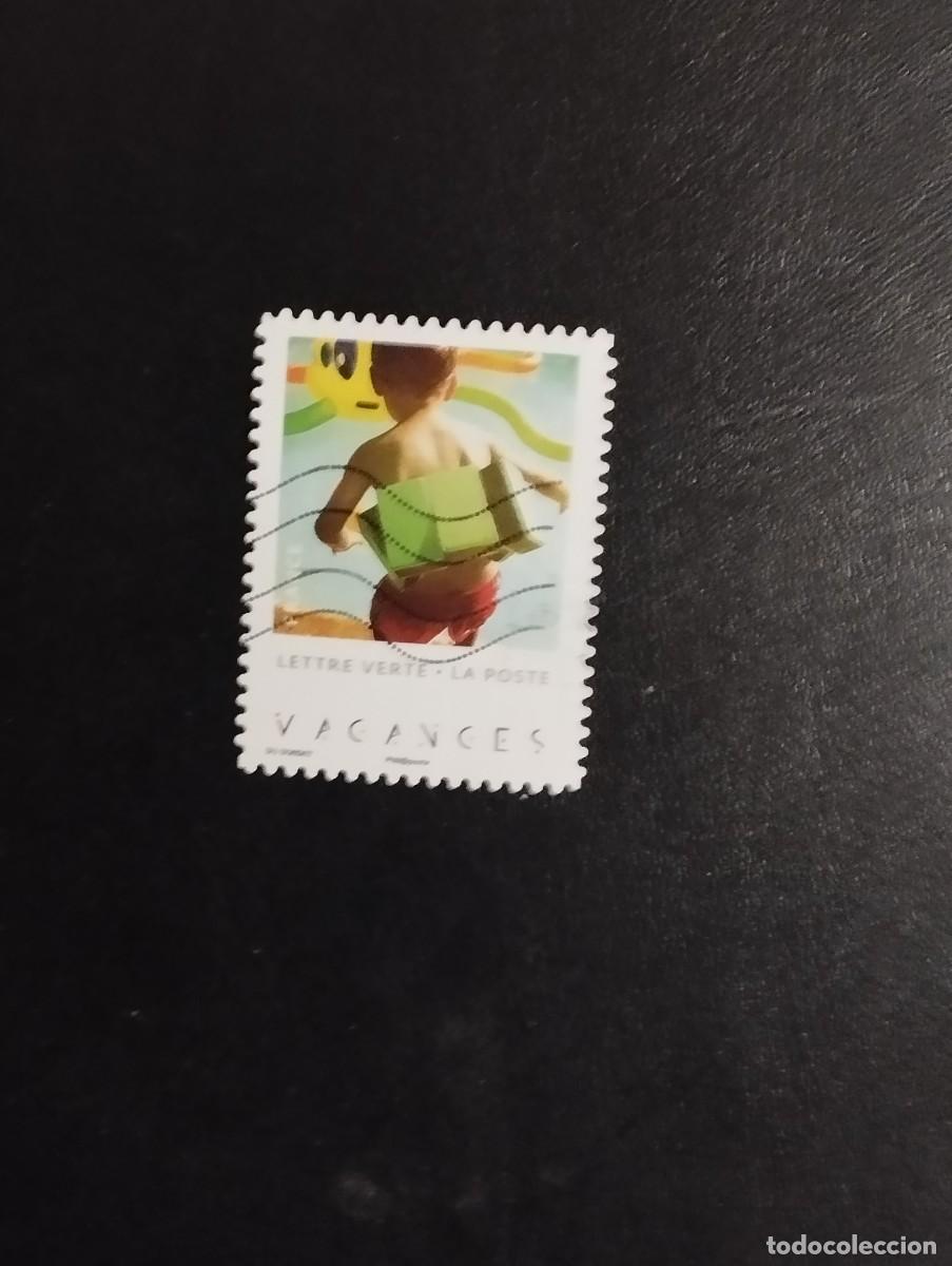 Sellos: 22.04/ Francia. Autoadhesivo. Sello en usado. Vacaciones