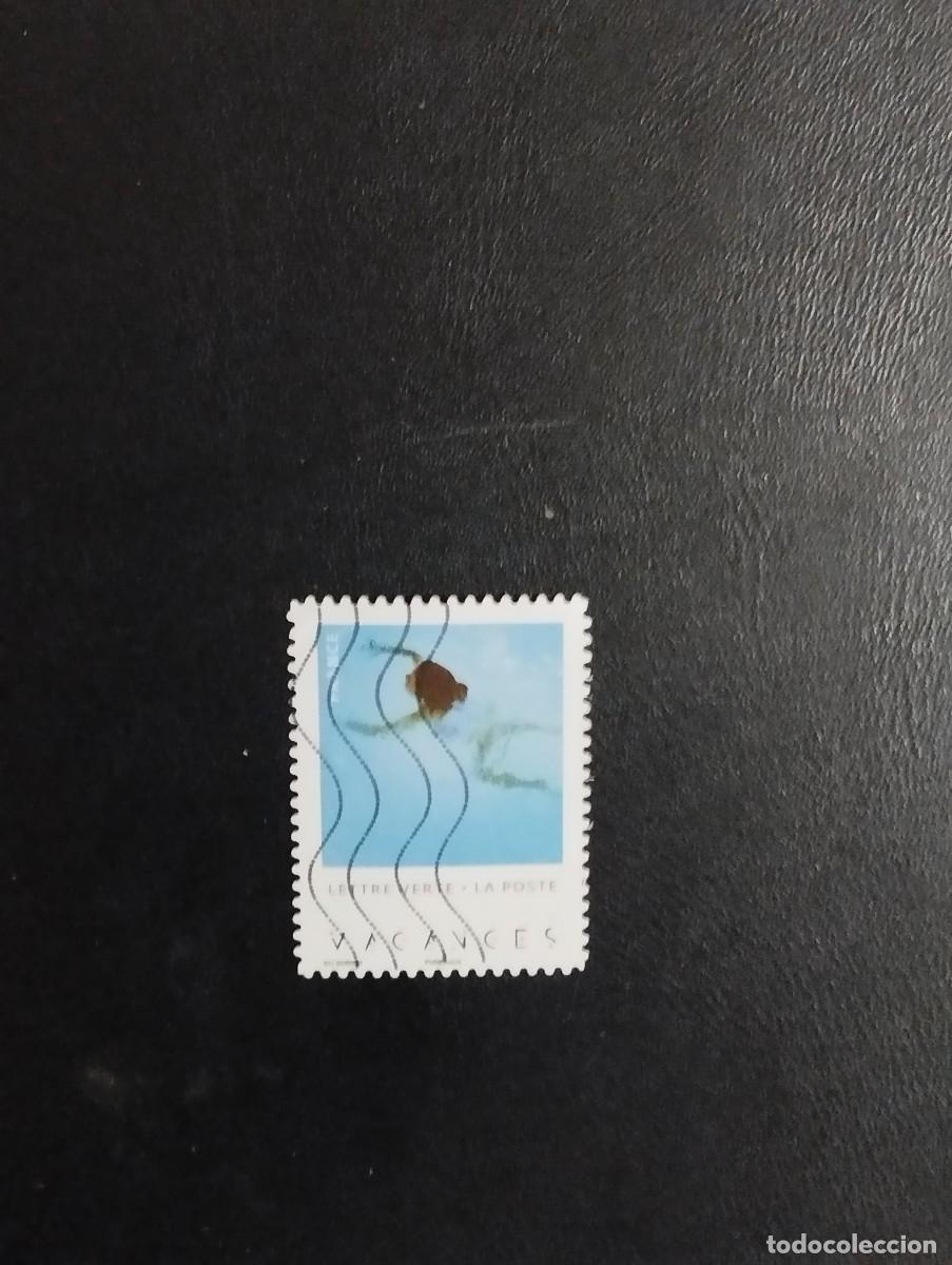 Sellos: 22.04/ Francia. Autoadhesivo. Sello en usado. Vacaciones de