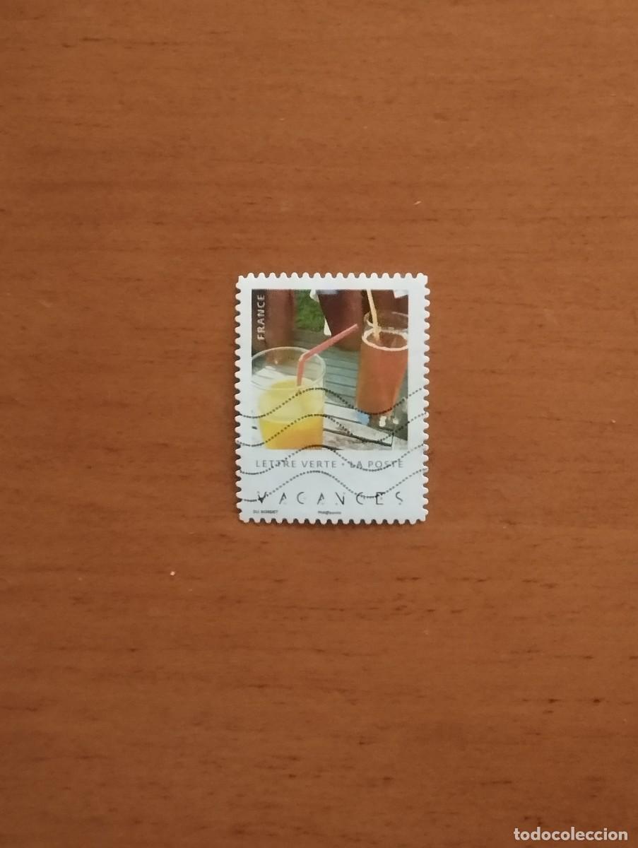 Sellos: 22.04/ Francia. Autoadhesivo. Sello en usado. Vacaciones
