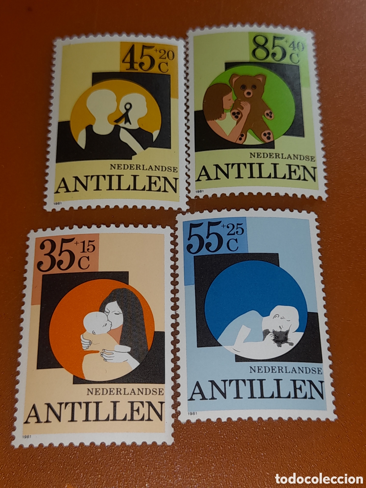 Sellos: Sello Antillas Holandesas nuevo 1981. Pro infancia. Sanidad. Salud. Cuidados. Medicina. Pediatr&iacute;a. J