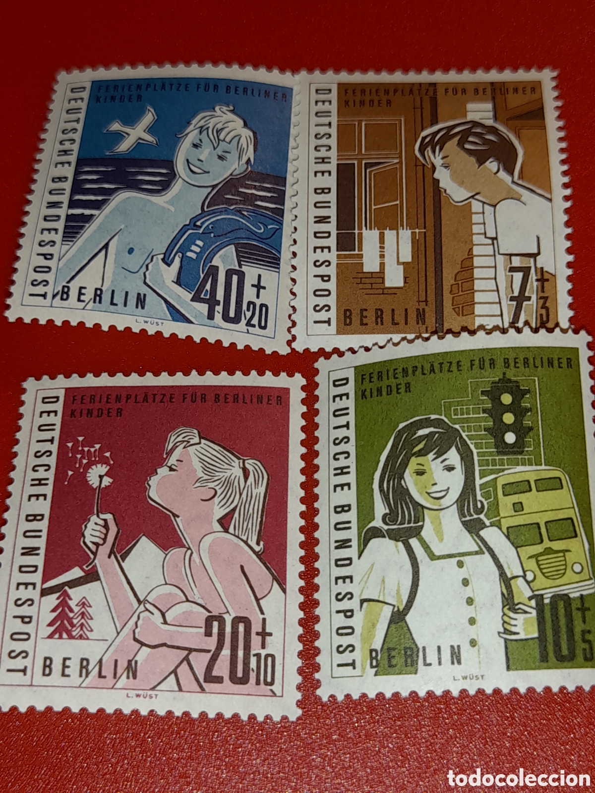 Sellos: Sello Alemania, Berlin nuevo 1960. Campamento infancia. Playa. Aves. Juegos. Viajes. Ni&ntilde;os. Autob&uacute;s