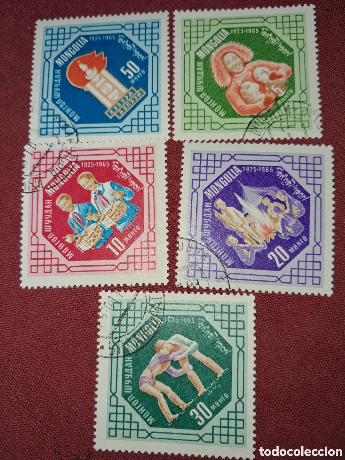 Sellos: Sello Mongolia mtdo 1965. 40Aniv movimiento juvenil. Infancia. Fauna. M&uacute;sica. Folclore. Lucha. Depor