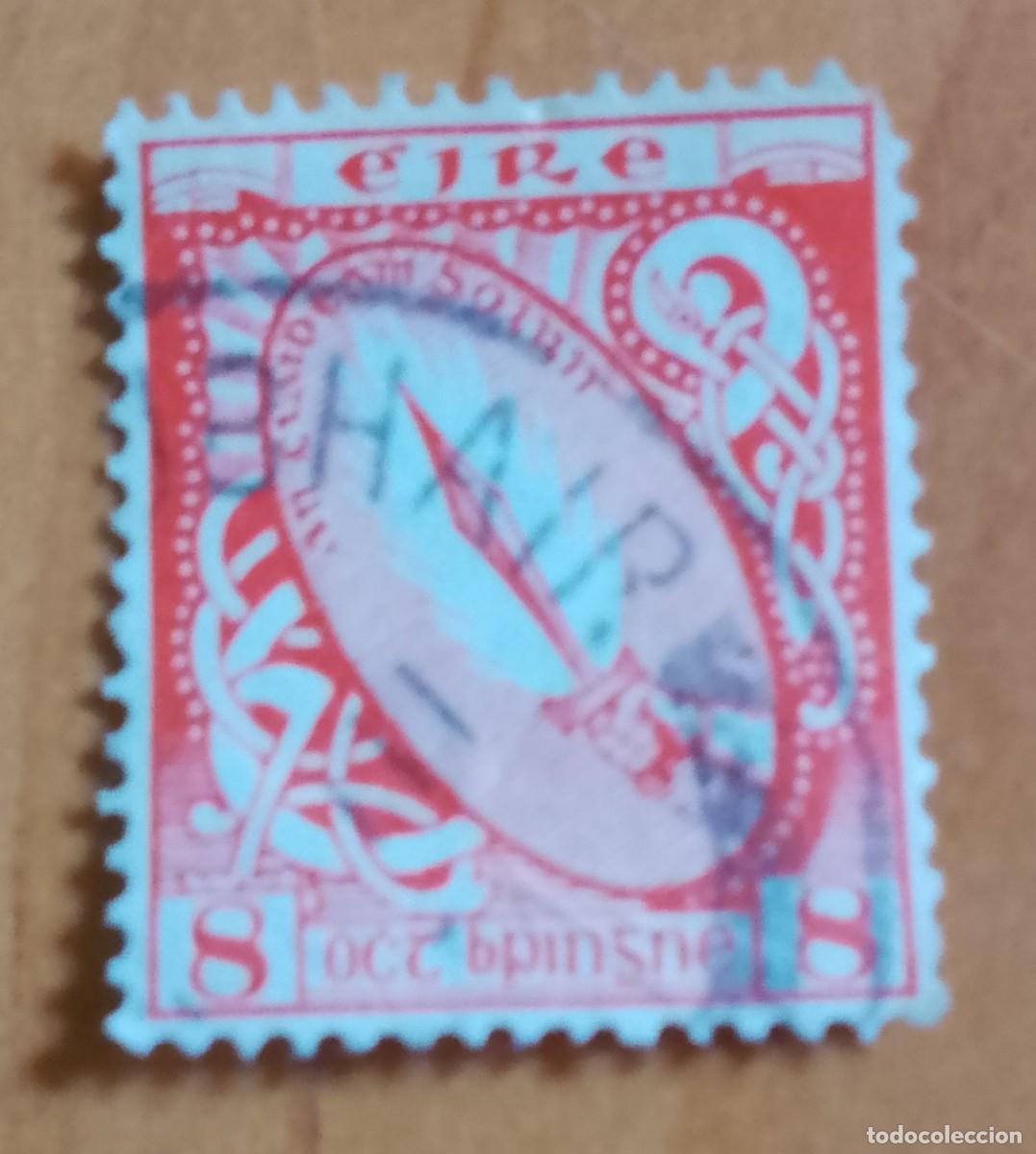 Sellos: IRLANDA, EIRE - V/F 8 PENIQUES - A&Ntilde;O 1949 - ESPADA DE LA LUZ, SIMBOLOS - YV 108