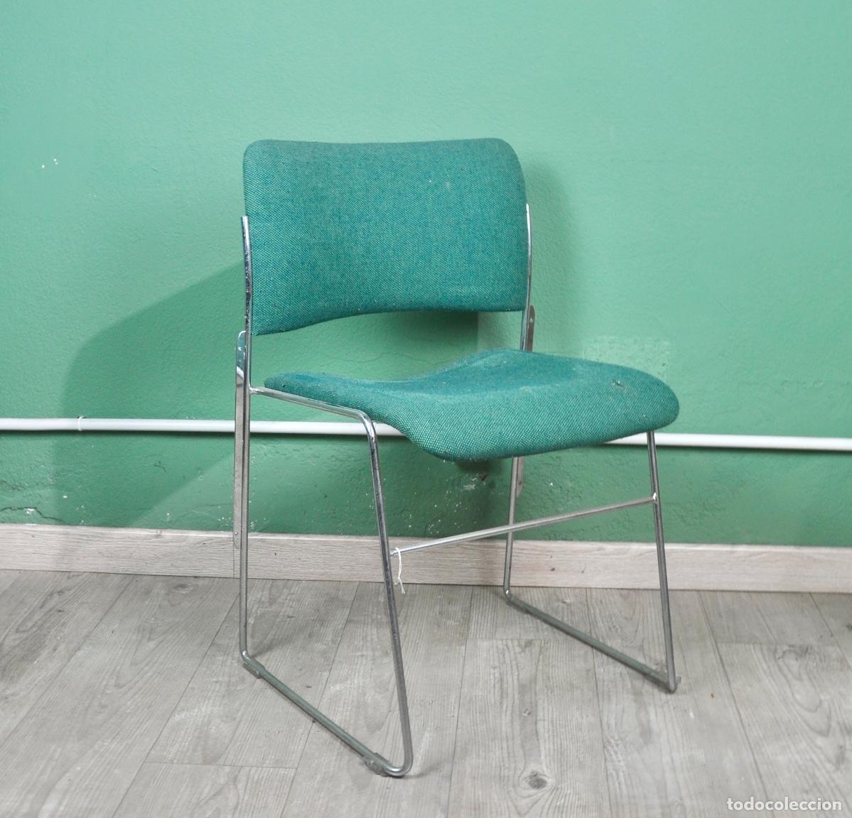 Sellos: Silla danesa dise&ntilde;ada por David Rowland modelo 40/4 para retapizar