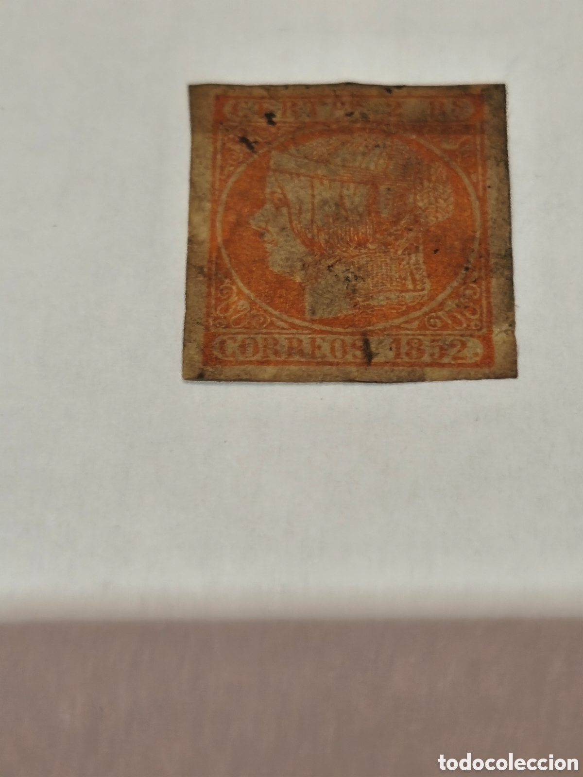 Selos: Sello cl&aacute;sico Espa&ntilde;a n 14 muy escaso nuevo con su goma&rdquo;* 2 reales rojo ver im&aacute;genes manchado del tie