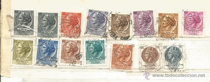 Sellos: Italia 1968-1969. B&aacute;sicos Siracusa - Foto 1