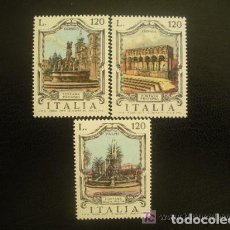 Sellos: ITALIA 1977 IVERT 1315/7 *** FUENTES DE ITALIA (V) - MONUMENTOS