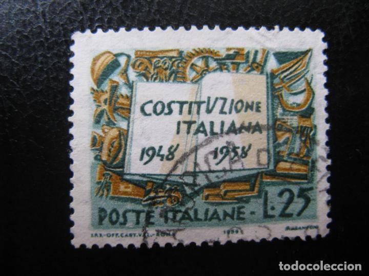 Selos: -italia 1958, 10 aniv. de la constitucion, Yvert 756