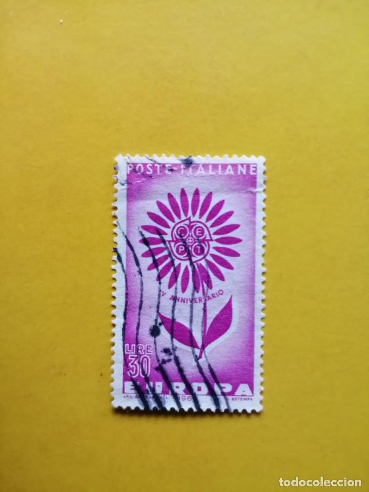 Selos: POSTE ITALIANE - 30 LIRAS - EUROPA - V ANNIVERSARIO CEPT