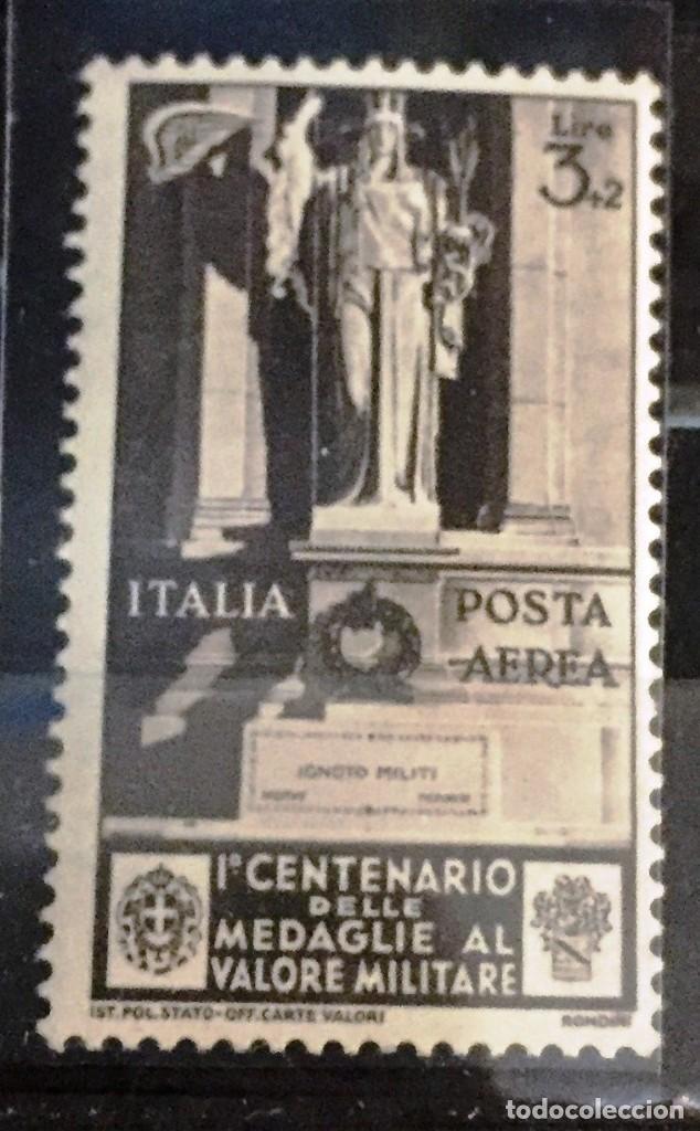 Timbres: Italia , Aereo, medalla al valor militar