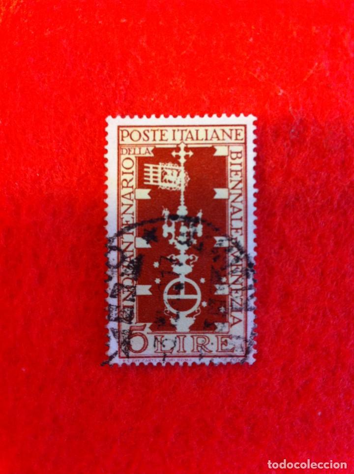 Sellos: SELLO. 1 SELLO USADO. 5 LIRE. POSTE ITALIANE. CINQUANTENARIO BIENNALE VENEZIA