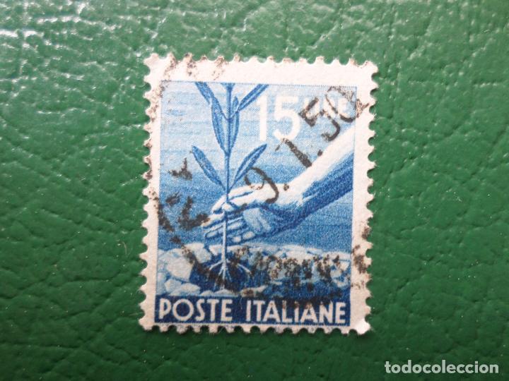 Timbres: -italia, 1945, plantaciuon de olivo, Yvert 498