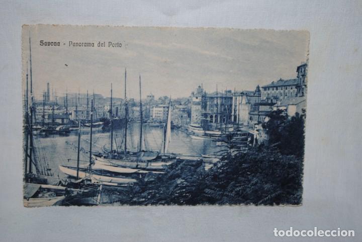 Selos: SAVONA PANORAMA DEL PORTO , ITALIA .