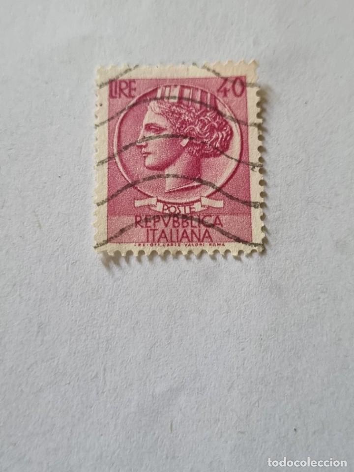 Timbres: Sello - Republica Italiana / Italia - (b.61)