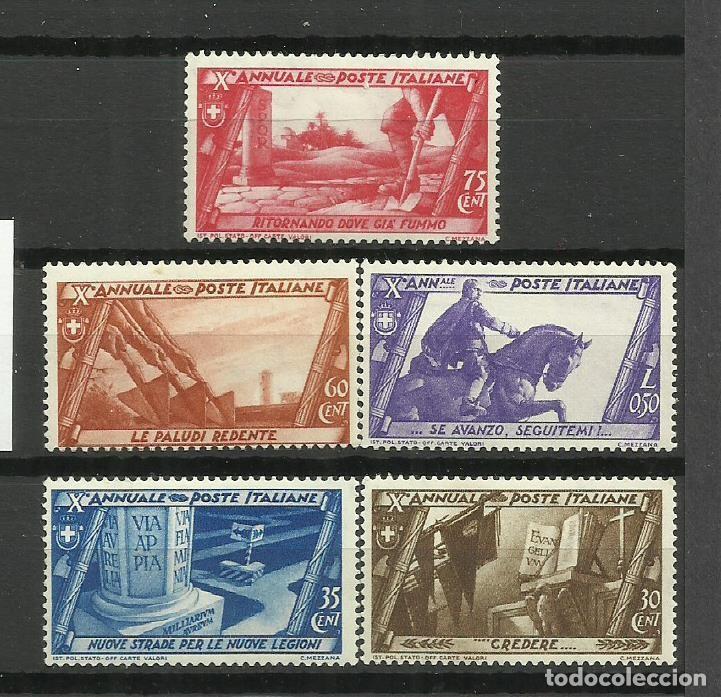 Briefmarken: ITALIA- 1932- -** (serie completa)