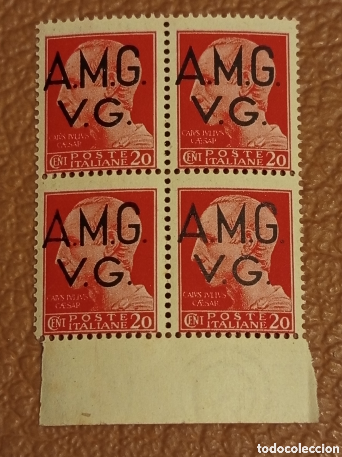 Sellos: Bloque de 4 Italia AMG VG 20 Cent Julio C&eacute;sar 1945 con Borde (Sassone 3) MNH