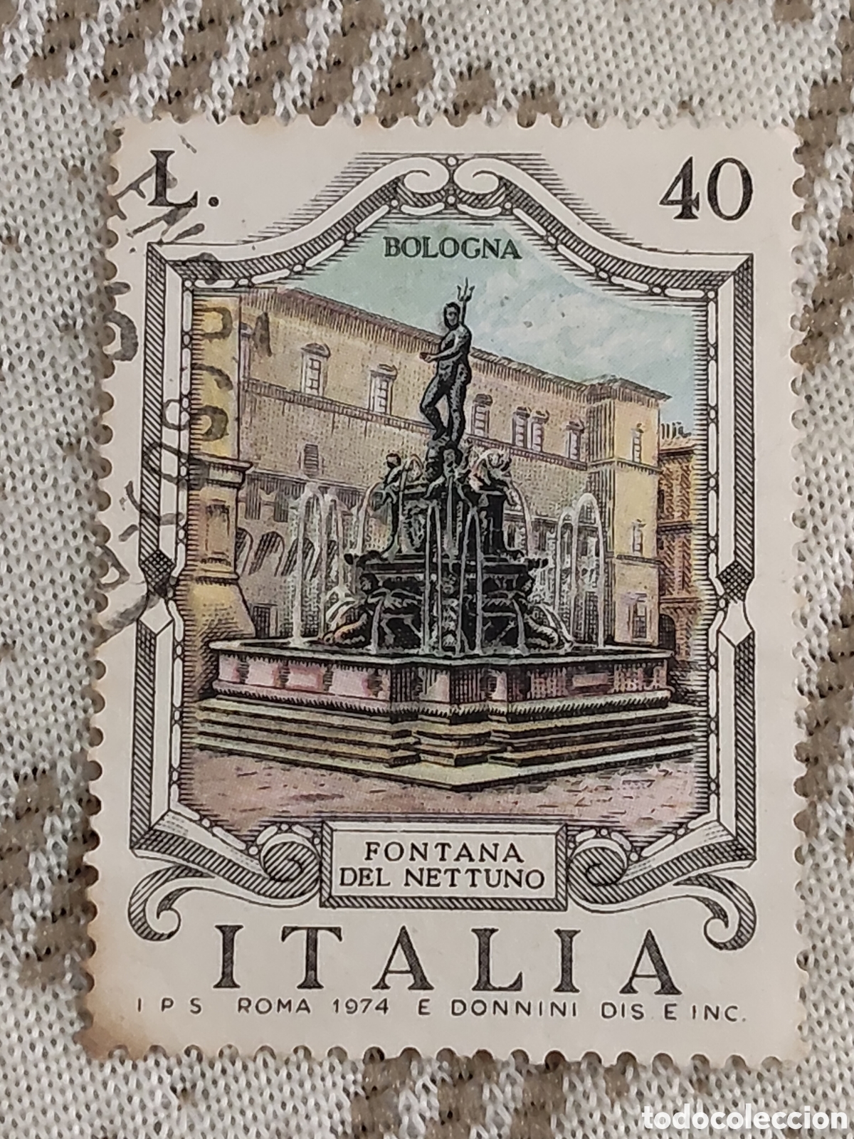 Sellos: Sello de Italia fuente de Neptuno en Bolonia 1974