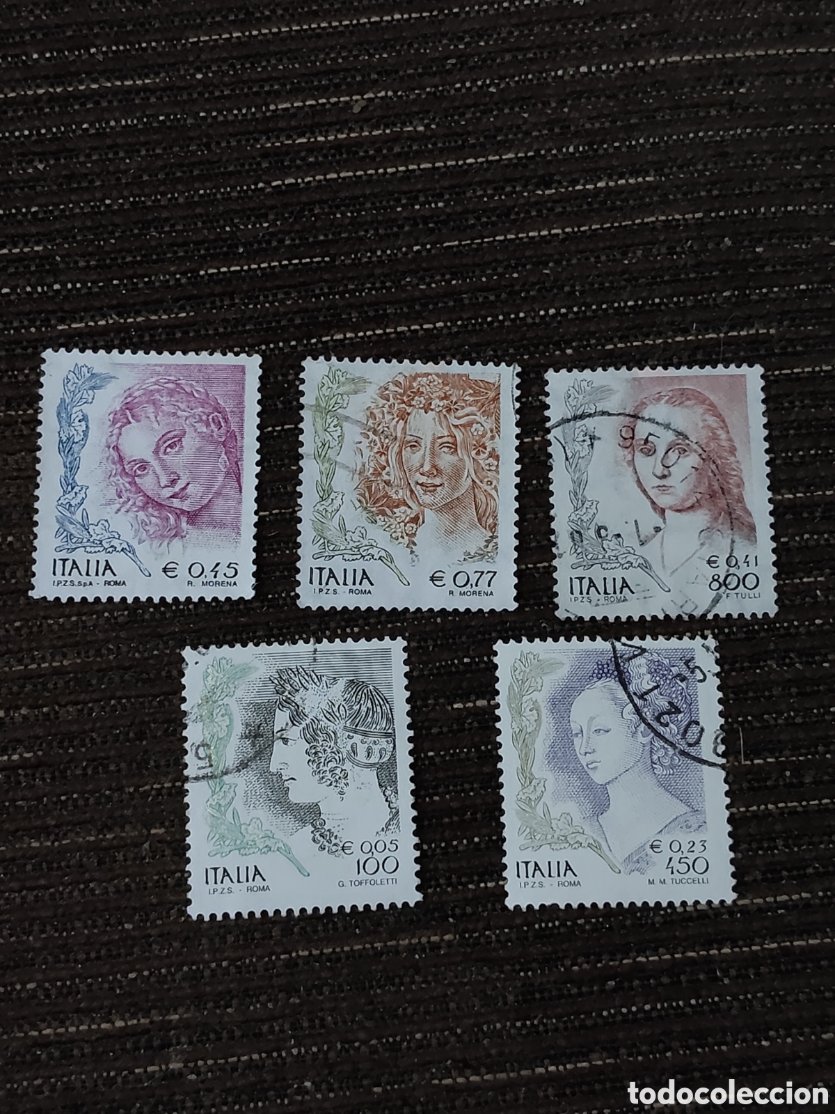 Sellos: 5 sellos de Italia de la serie La Donna Nell'arte1998
