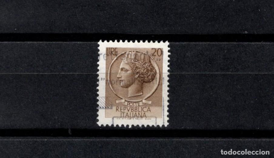 Sellos: Sello usado Italia. Moneda Siracusa 20 liras. 6 de Junio de 1953. Yvert 651.