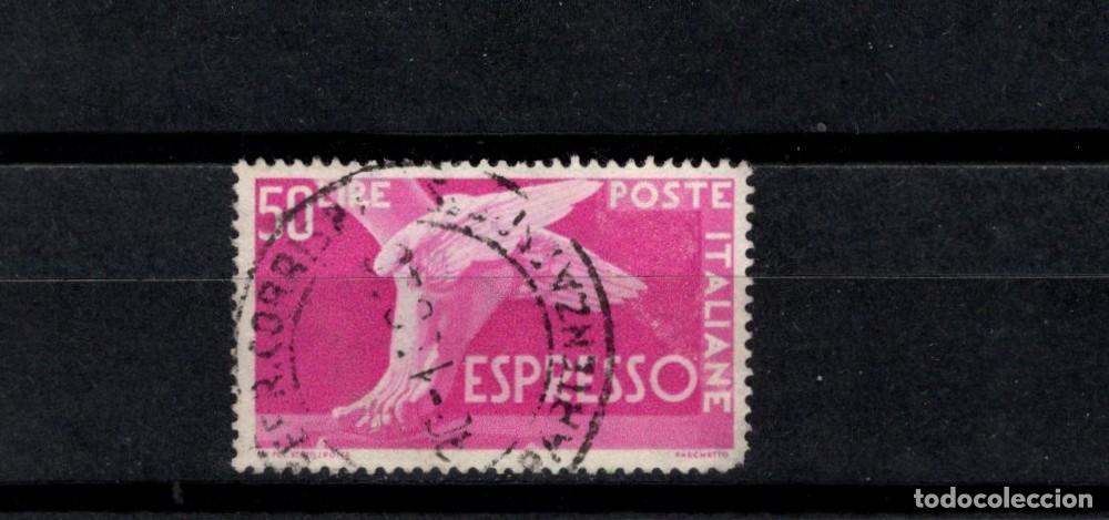 Sellos: Sello usado. Pie Alado. Sello aereo de 50 liras. 1945. Yvert 31A.