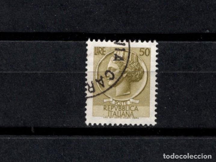 Sellos: Sello usado. Moneda Siracusa. 27 de Enero de 1958. 50 liras. Yvert 717B.