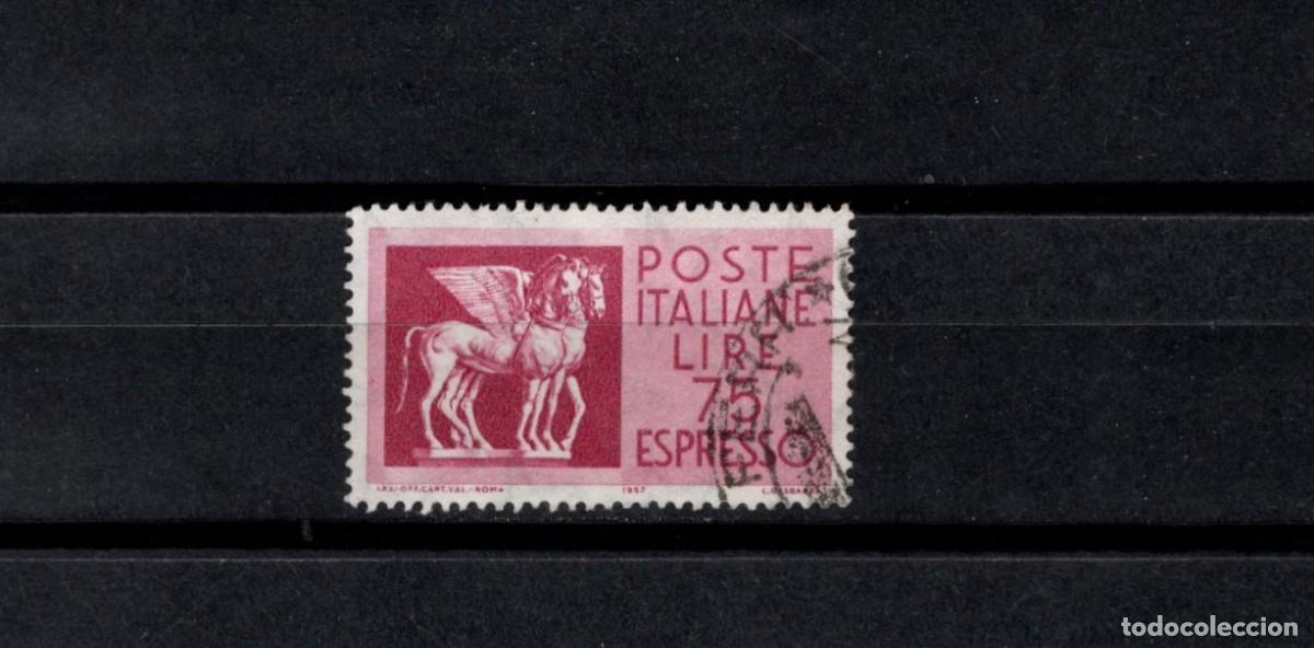 Sellos: Sello usado. Correo Espresso. Caballo Alado Etrusco. 13 Enero 1958. 75 liras. Yvert E43.