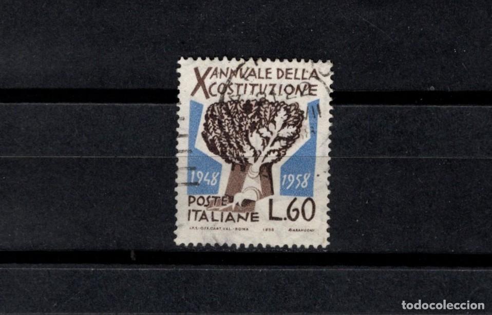 Sellos: Sello uado. X Aniversario de la Constituci&oacute;n. Sello de 60 liras. 1958 mayo. Yvert 757.