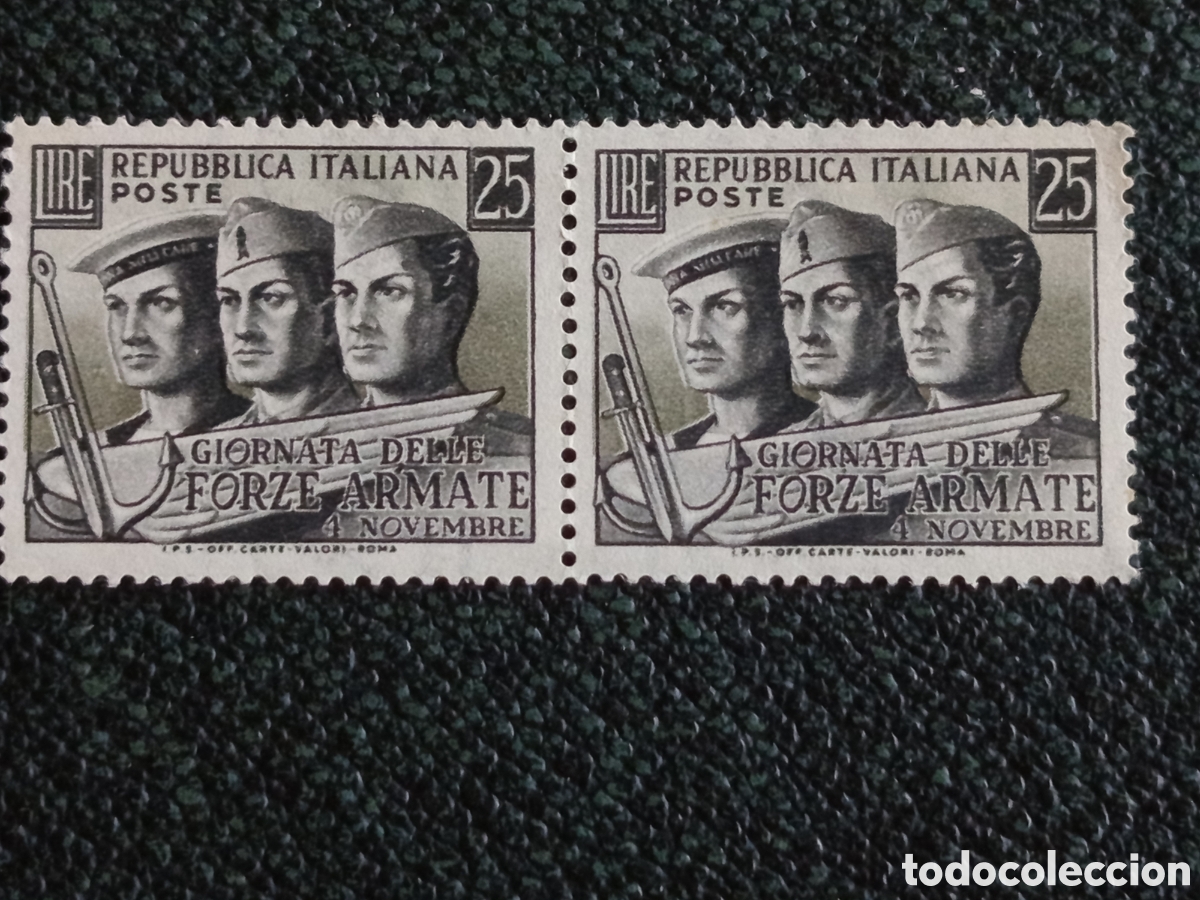 Sellos: Pareja Italia 1952 Fuerzas Armadas 25L Filigrana Ruota Sassone 696 MNH