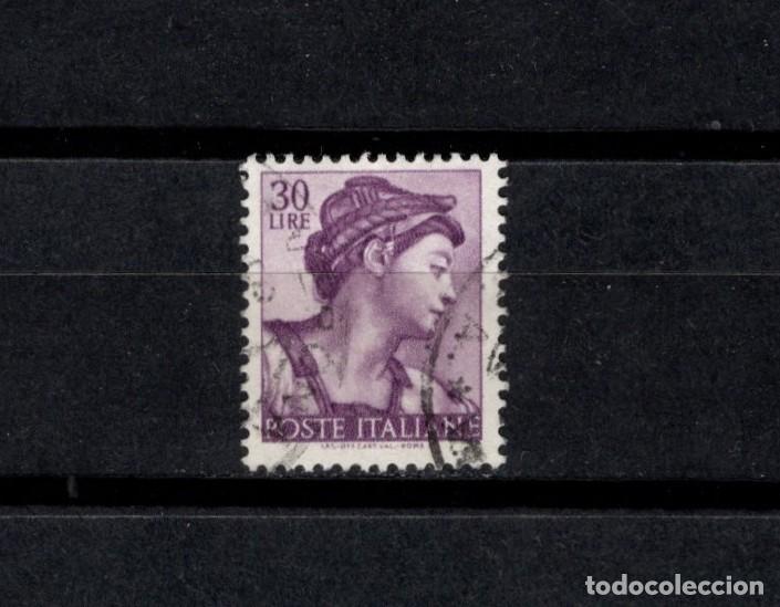 Sellos: Sello usado. Detalle Capilla Sixtina. Cabeza de Sibyl Eritrea. 6 Marzo 1961. 30 liras. Yvert 832.