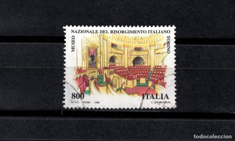 Sellos: Sello usado. Museo del Resurgimiento. Tur&iacute;n. 800 liras. 1998 junio. Yvert 2307.
