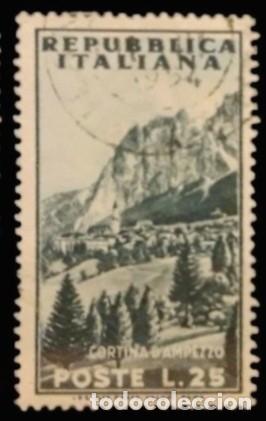 Sellos: ITALIA 1953 Turismo. YVERT 667. USADO.