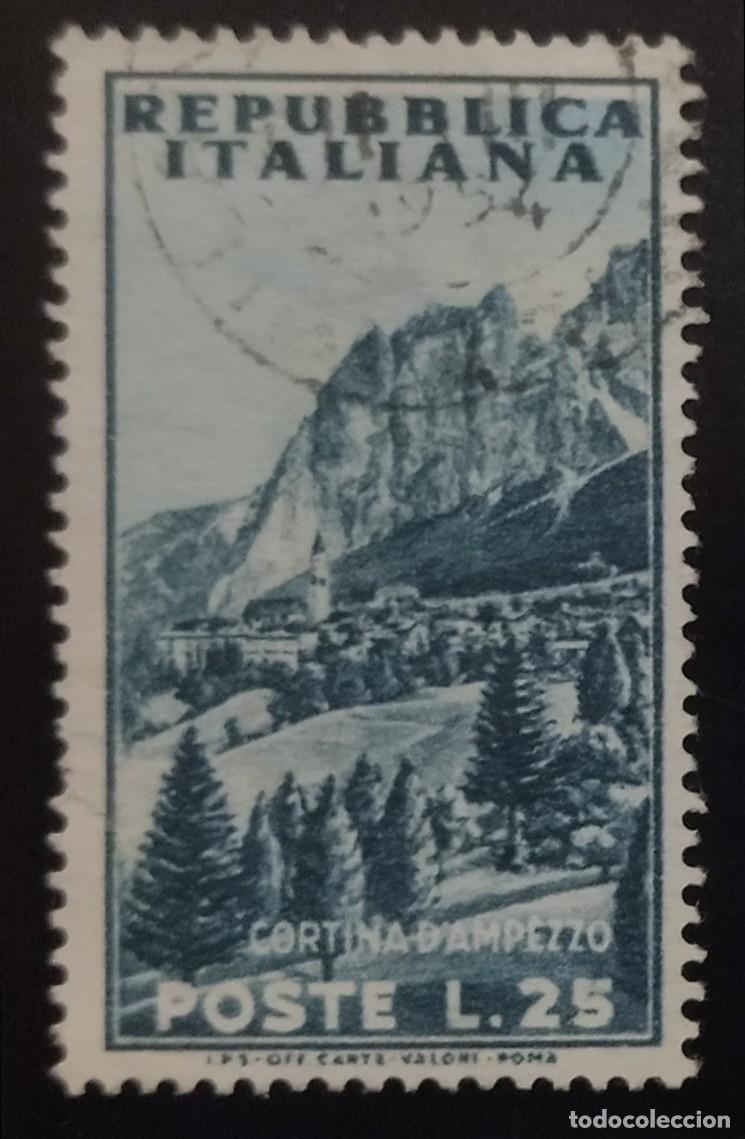 Sellos: ITALIA 1953 Turismo. YVERT 667. USADO.