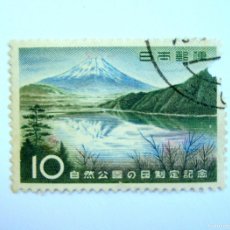 Sellos: SELLO POSTAL ANTIGUO JAPON 1959 10 YEN MONTE FUJI Y LAGO MOTOSU - CONMEMORATIVO