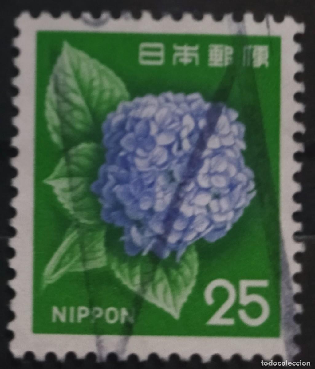 Sellos: JAP&Oacute;N 1972 Flores. USADO.