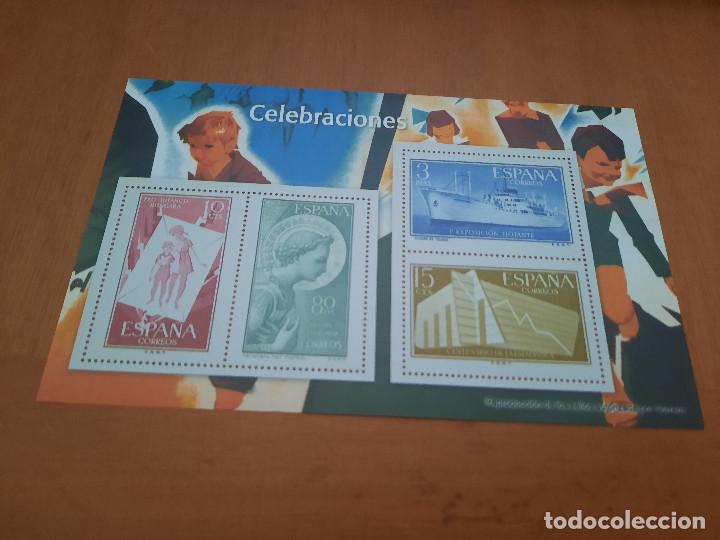 Sellos: CELEBRACIONES. REPRODUCCI&Oacute;N BLOQUE SELLOS. EL FRANQUISMO EN SELLOS Y BILLETES. EL MUNDO. C-12