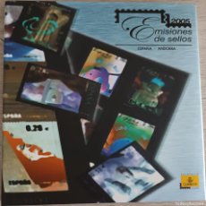 Sellos: ALBUM DE SELLOS DE CORREOS DEL AÑO 2005 CON TODOS LOS SELLOS DE ESPAÑA Y ANDORRA (COMPLETO)