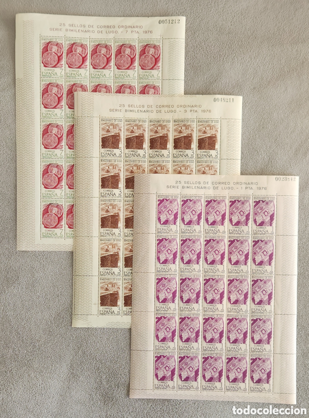Francobolli: PLIEGO SERIE COMPLETA BIMILENARIO DE LUGO 1976 sellos EDIFIL 2356/2357/2358 Espa&ntilde;a Correos MURALLA