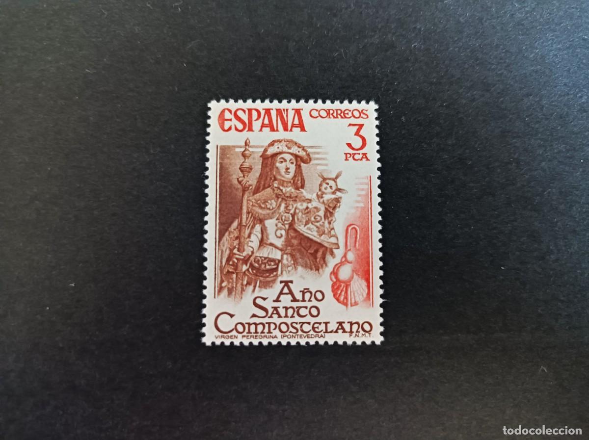 Selos: Sello nuevo. A&ntilde;o Santo Compostelano. Virgen Peregrina (Pontevedra). 2 Enero 1975. Edifil 2306.